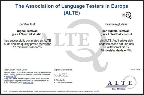 Eine Urkunde mit dem Logo der ALTE Q-Mark. Sie bescheinigt dem digitalen TestDaF das erfolgreiche Bestehen des Audits.aF